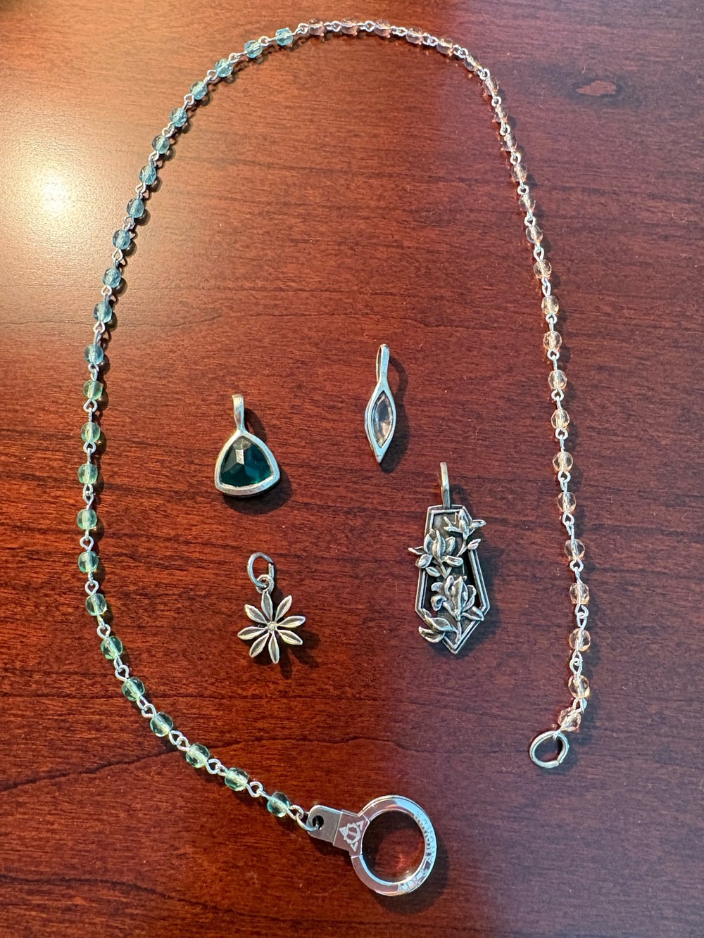 Air and Anchor Beaded Necklace with Four Interchangeable Charms Lot - Picture 4 of 11